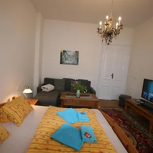 Apartmán No. 16b Svahová 14